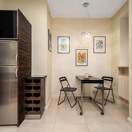 Fabryczna, Sun & Snow