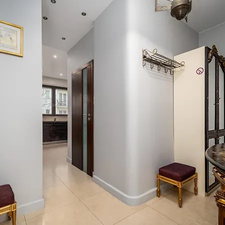 Fabryczna, Sun & Snow Apartment