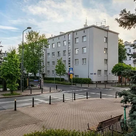 Fabryczna, Sun & Snow